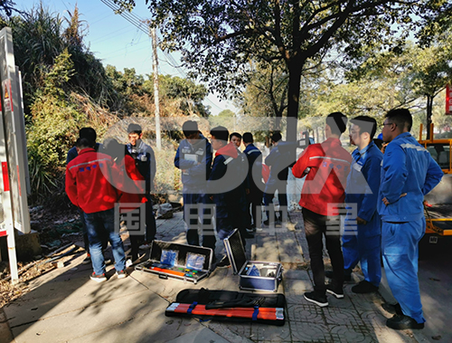 國(guó)電中星戶外工作團(tuán)隊(duì) 國(guó)電中星戶外工作團(tuán)隊(duì)