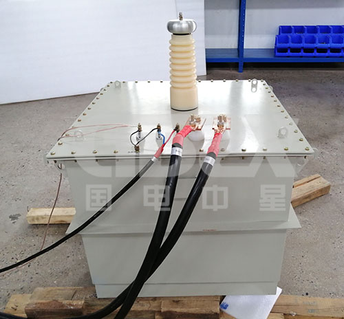試驗(yàn)變壓器.jpg 試驗(yàn)變壓器.jpg